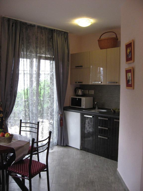 Smokva Apartments Херцег-Нови Номер фото